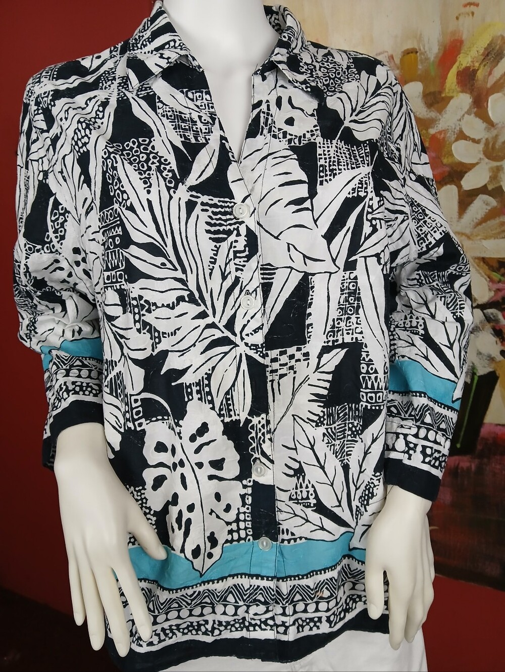 Black & White Printed Button-Front Women's Top with Teal Accents